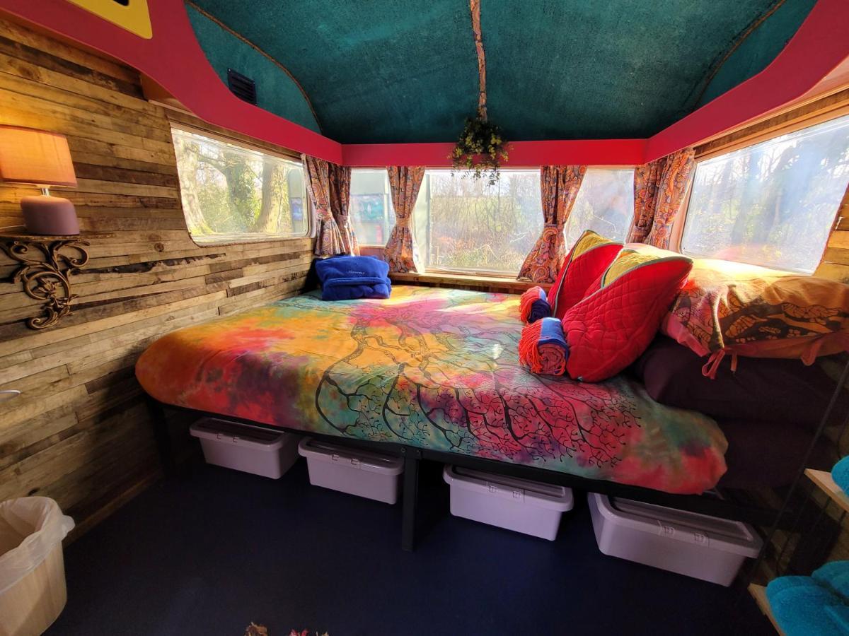 Budget Stay, In Lovely Private Setting With Rustic Charm, Log Burner, Fire Pit, Campers Kitchen & Eco Loo No Bedding Supplied ナーバース エクステリア 写真